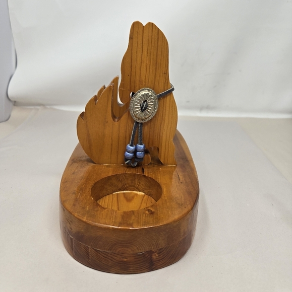 Wooden Handmade Napkin, Salt & Pepper Shaker Holders Coyotes Howling At The Moon - Picture 2 of 14